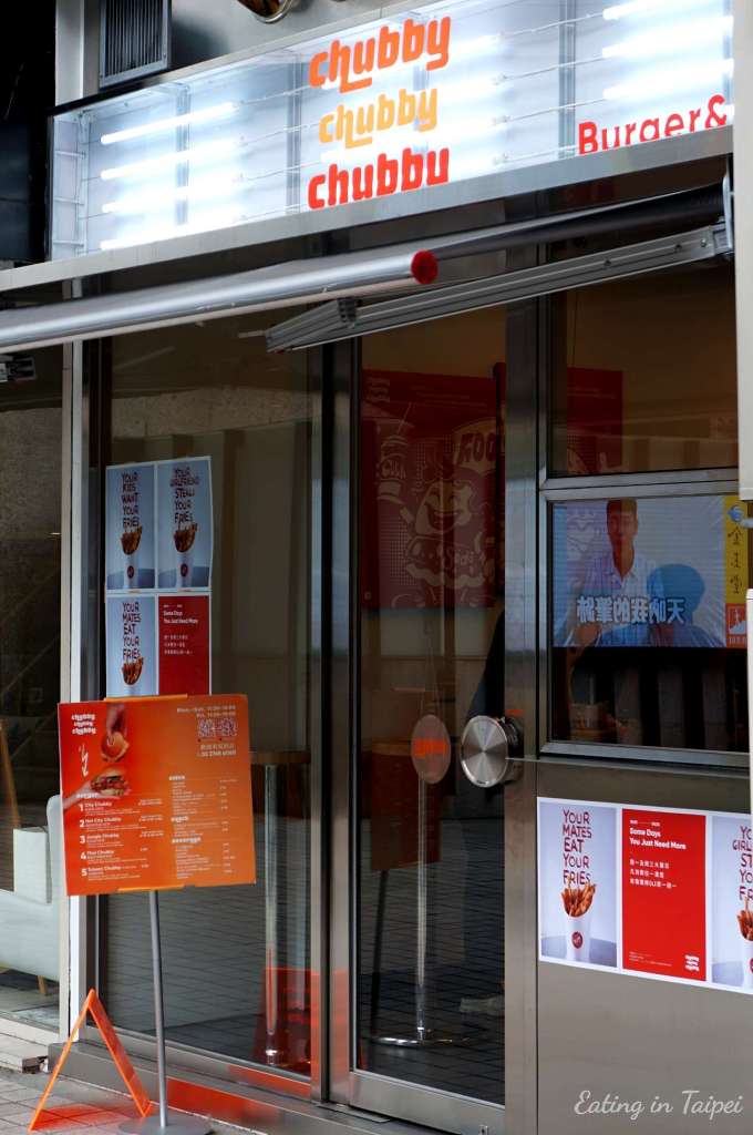 Chubby Burger outside