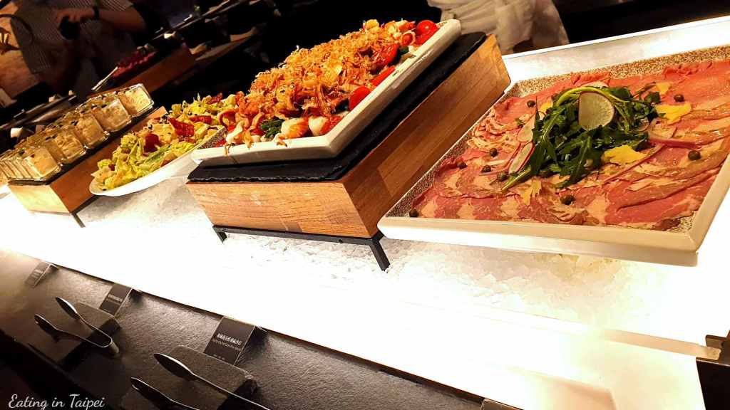 Robin s grill teppanyaki tainan salad bar 7