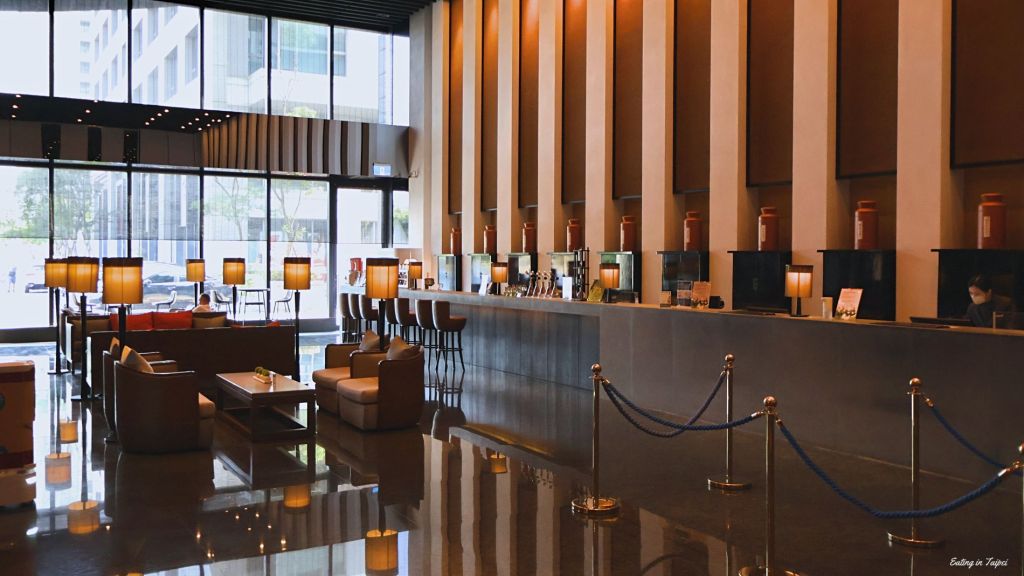 Silks Place Tainan check in desk