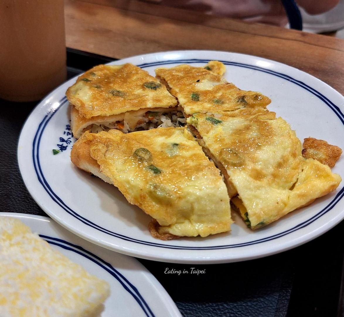 soymilk king radish pastry with green onion egg